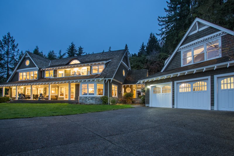 ROCKRIDGE VIEWS