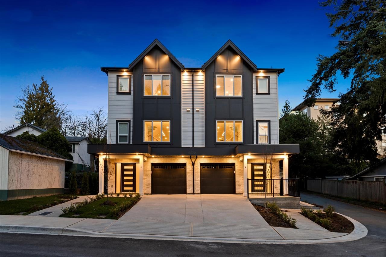LUXURY DUPLEX
