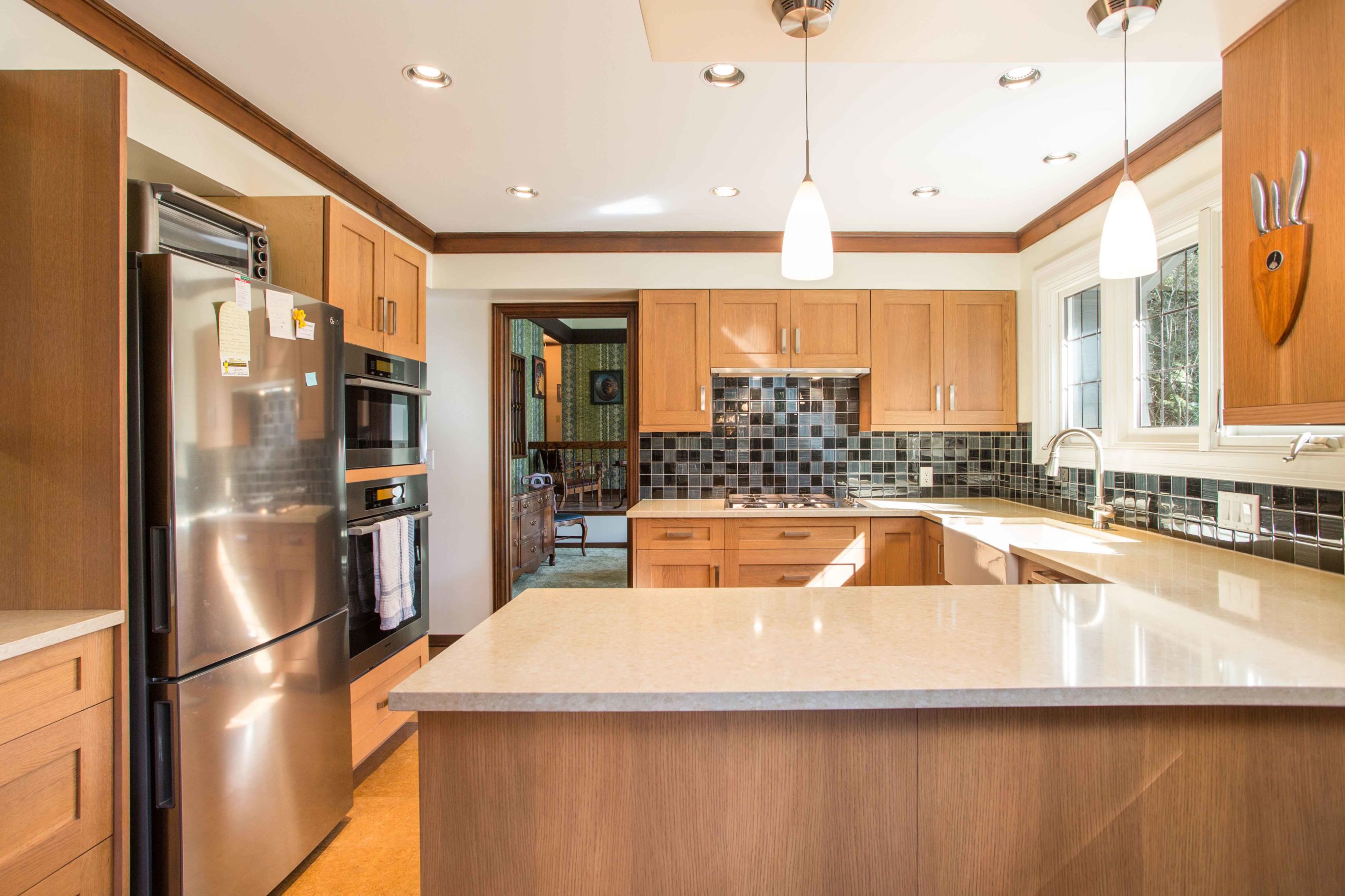 4621 Caulfeild Drive