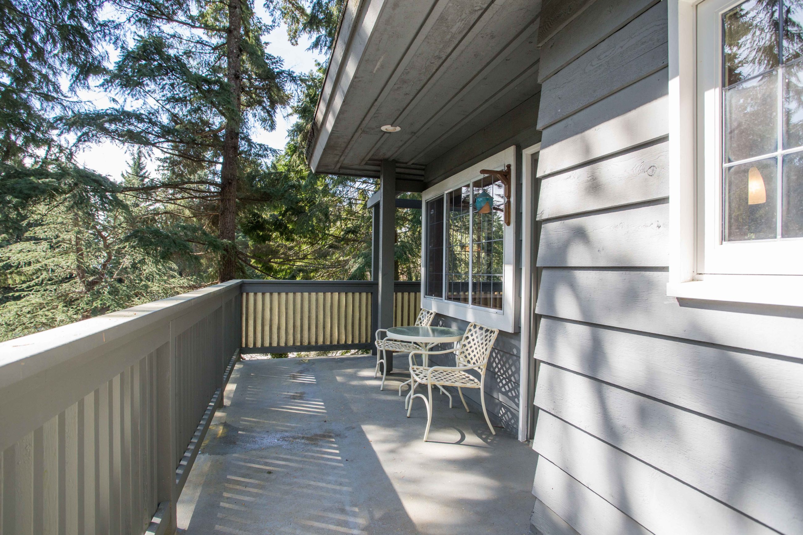 4621 Caulfeild Drive