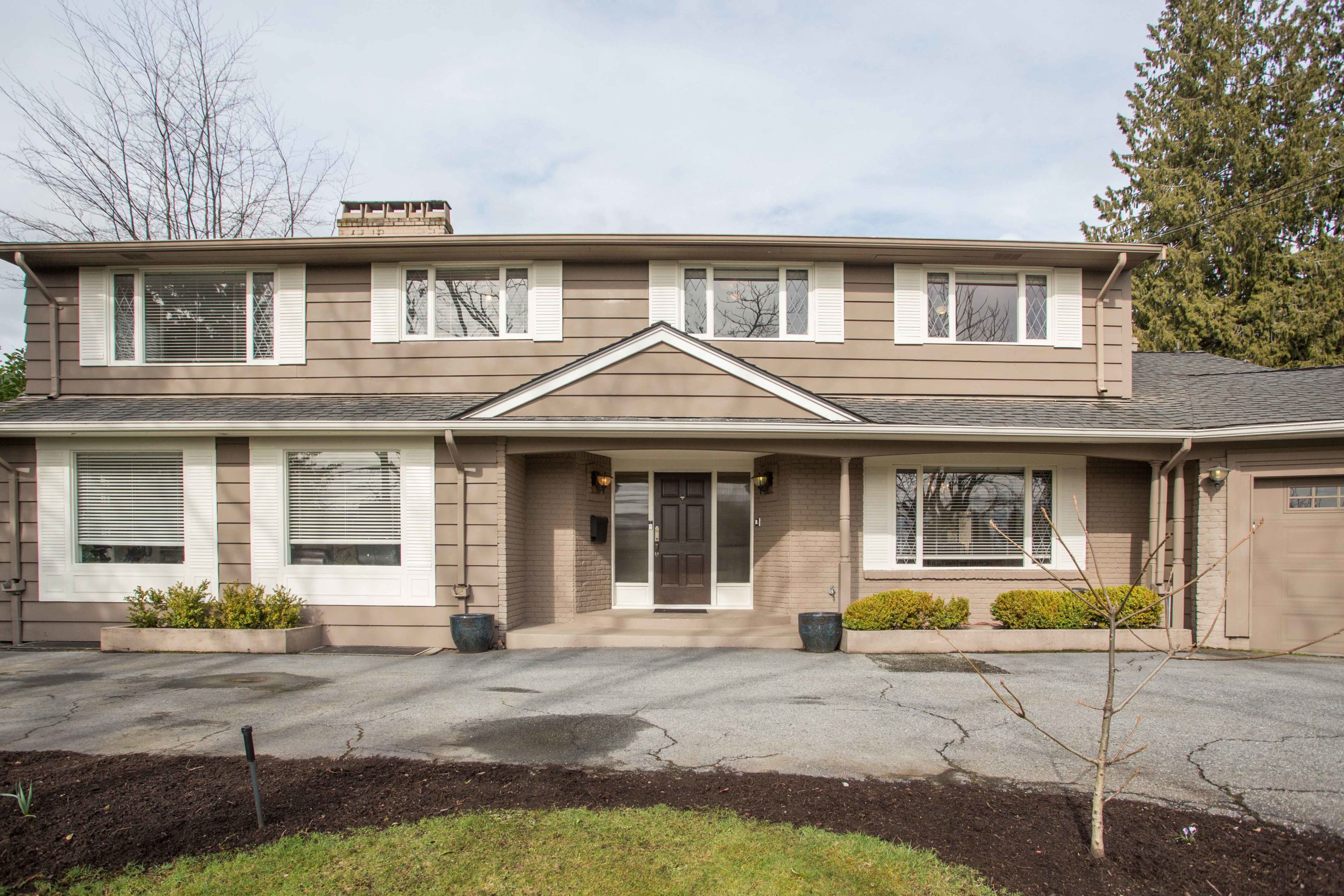 2015 Mathers Avenue