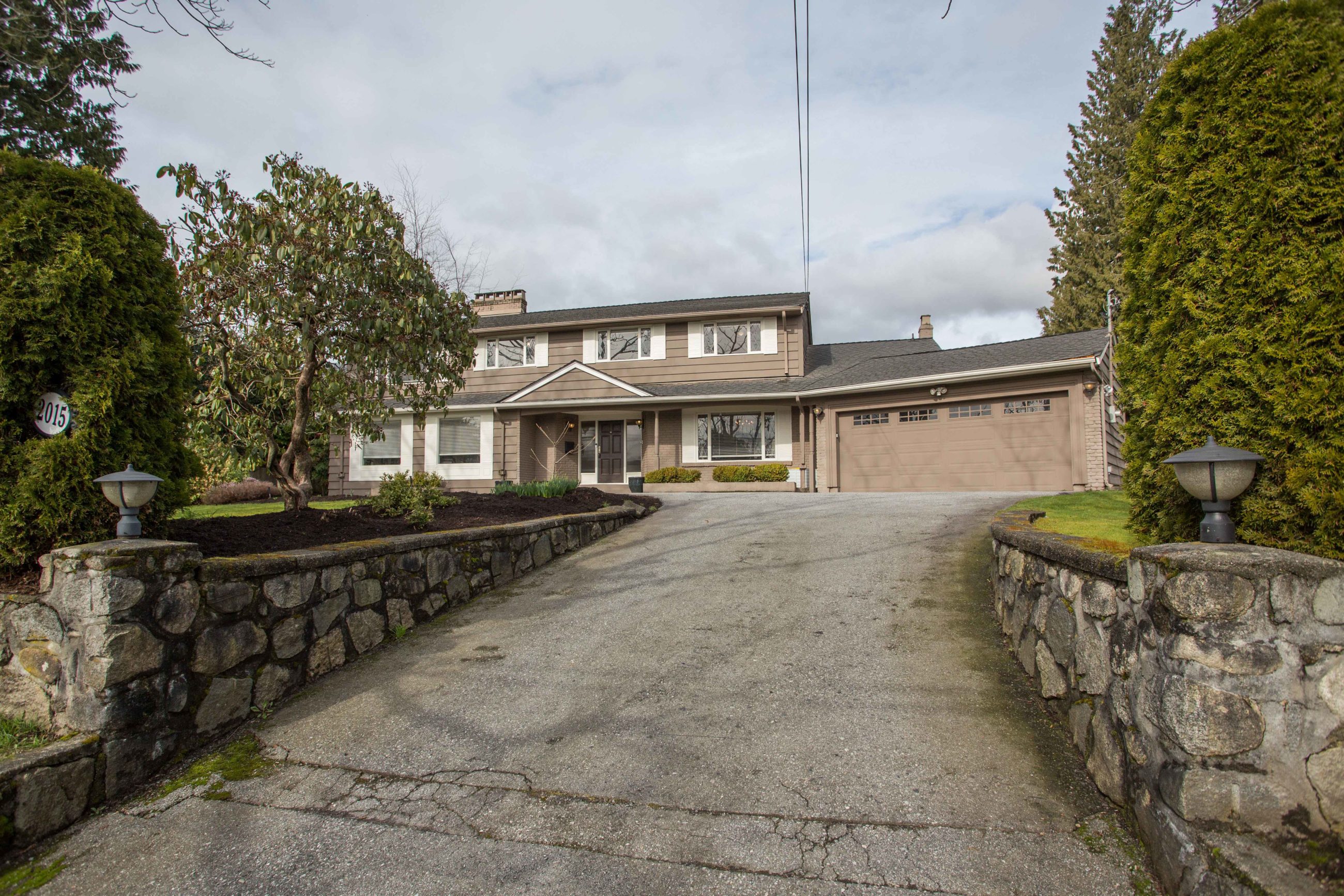2015 Mathers Avenue