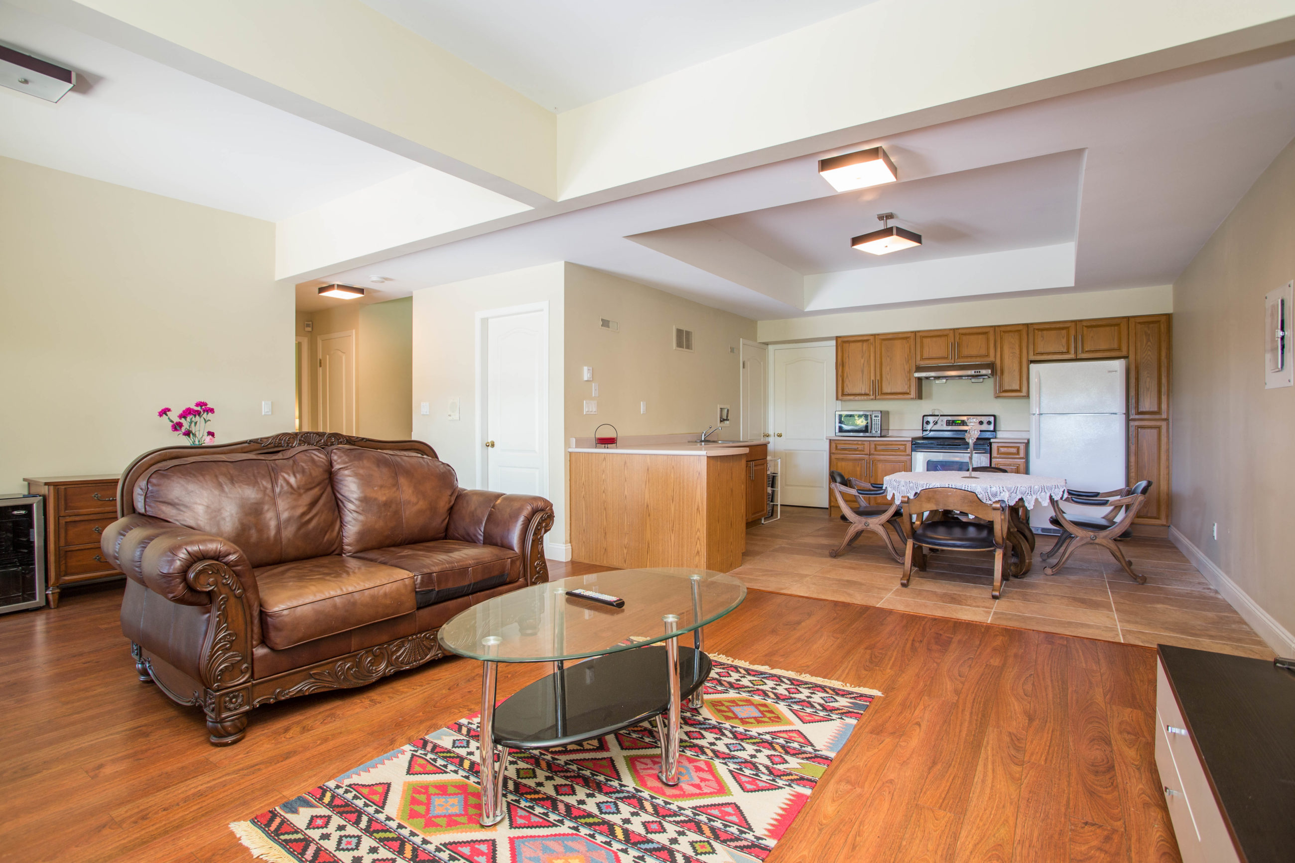 CONTEMPORARY IN DUNDARAVE