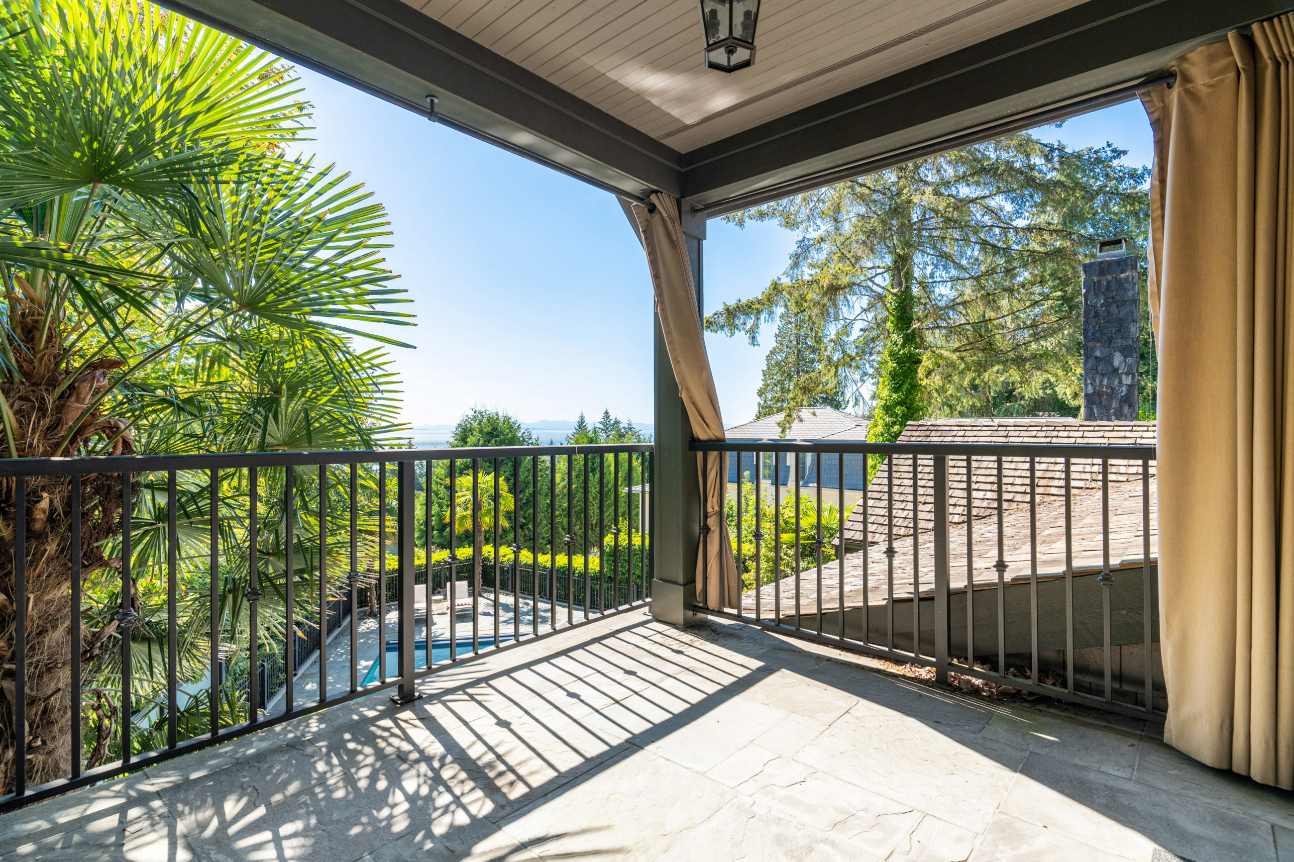 ALTAMONT VIEW HOME