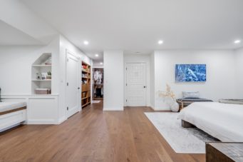 FULLY RENOVATED FAMILY HOME IN ALTAMONT ( with outdoor pool)