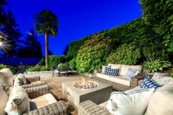 FULLY RENOVATED FAMILY HOME IN ALTAMONT ( with outdoor pool)