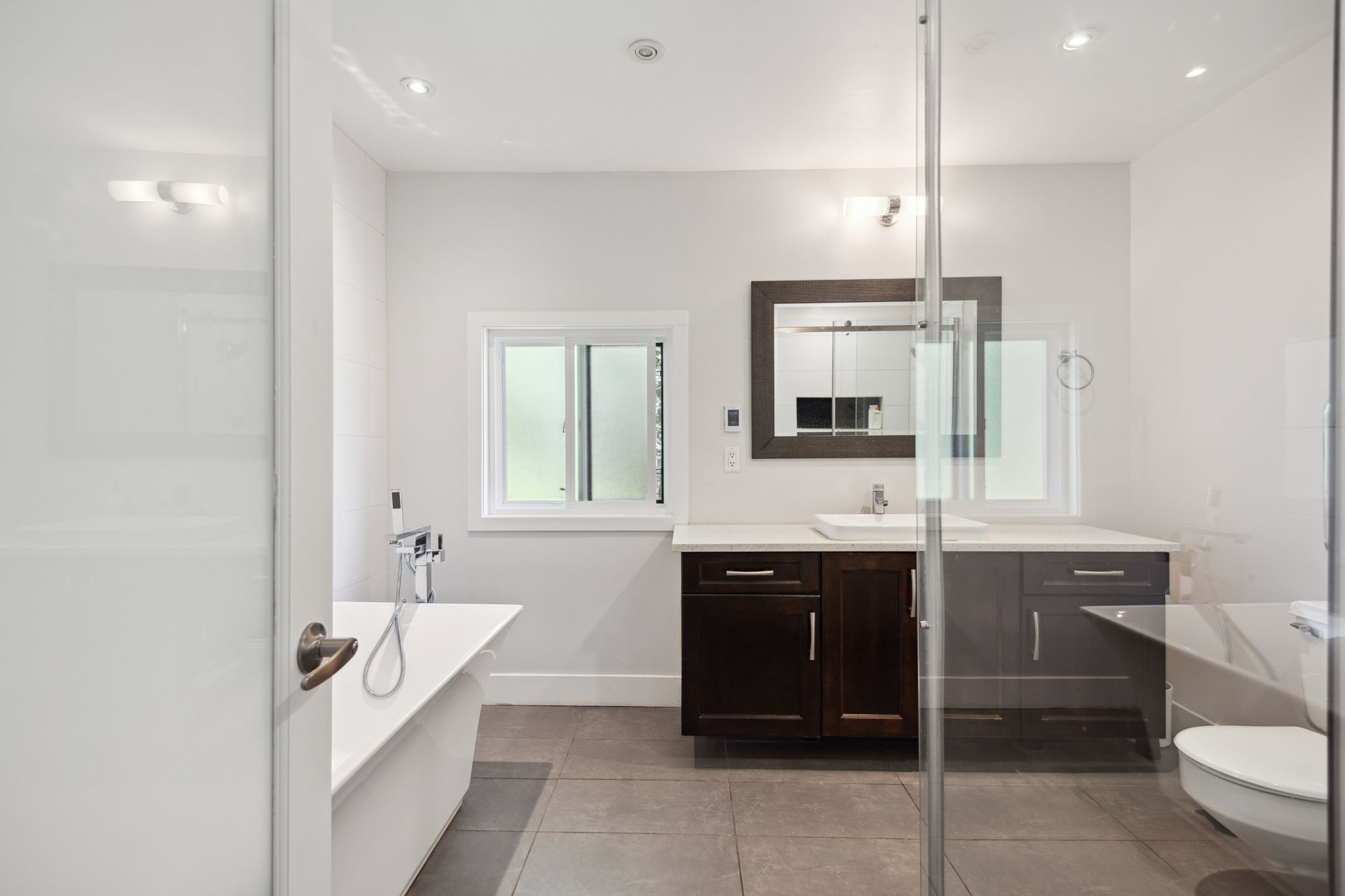 UPPER DELBROOK MODERN MASTERPIECE
