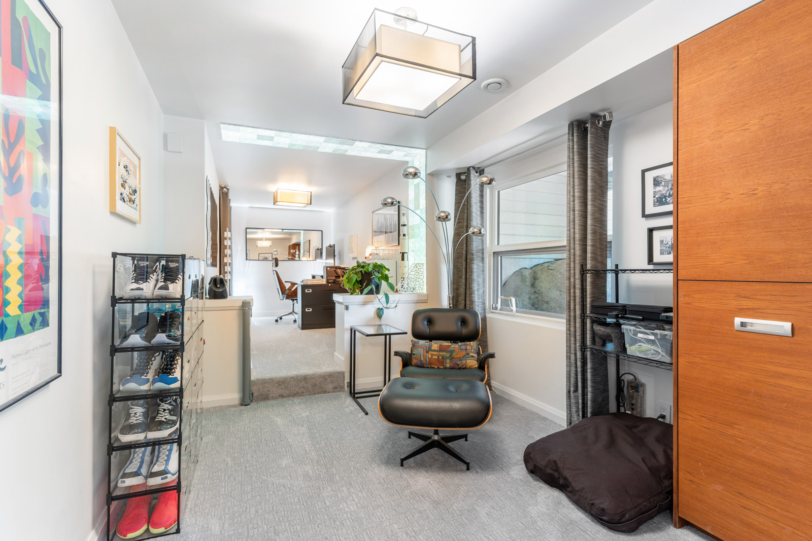 CAULFEILD PRIVATE OASIS