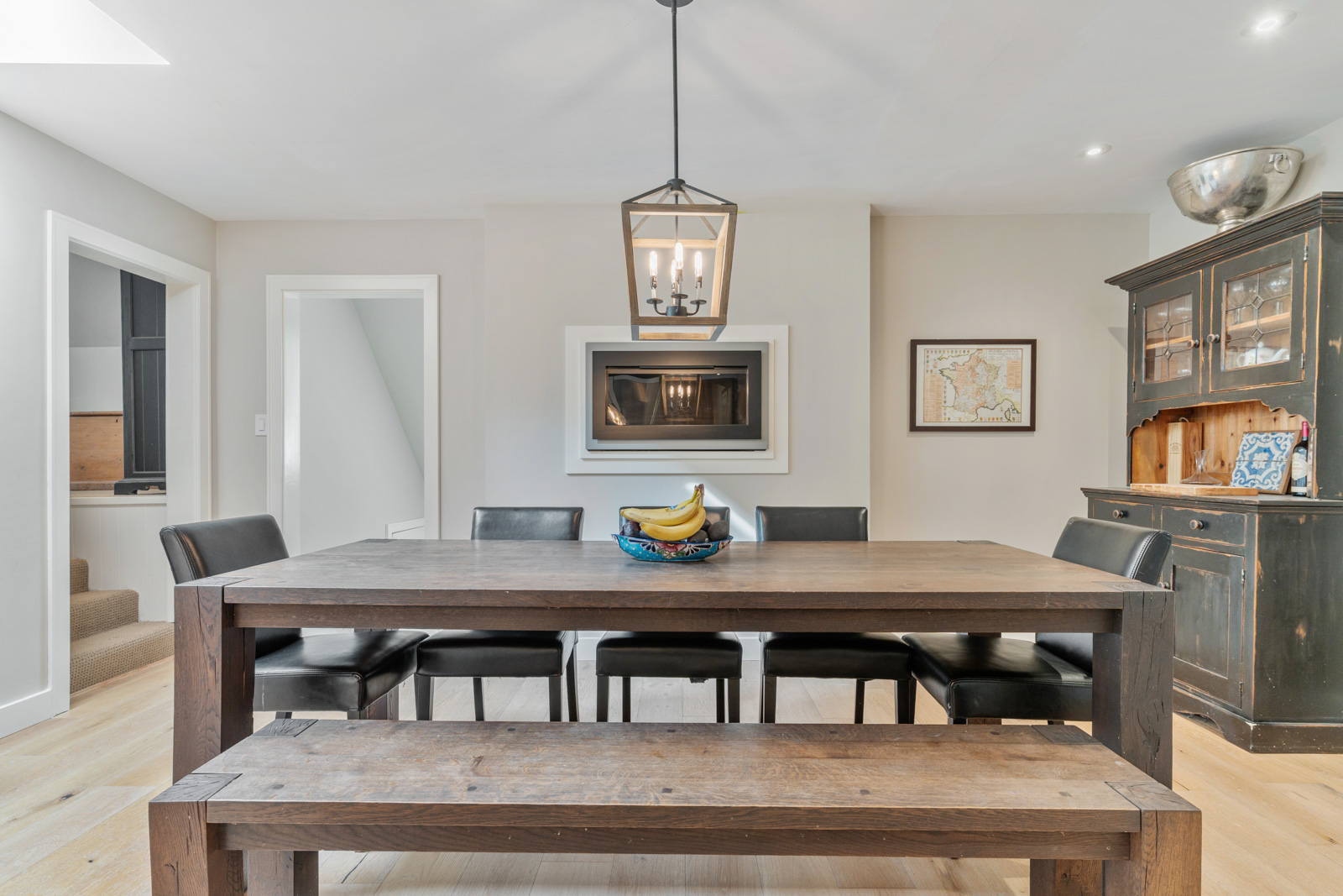 BAYRIDGE FAMILY HOME