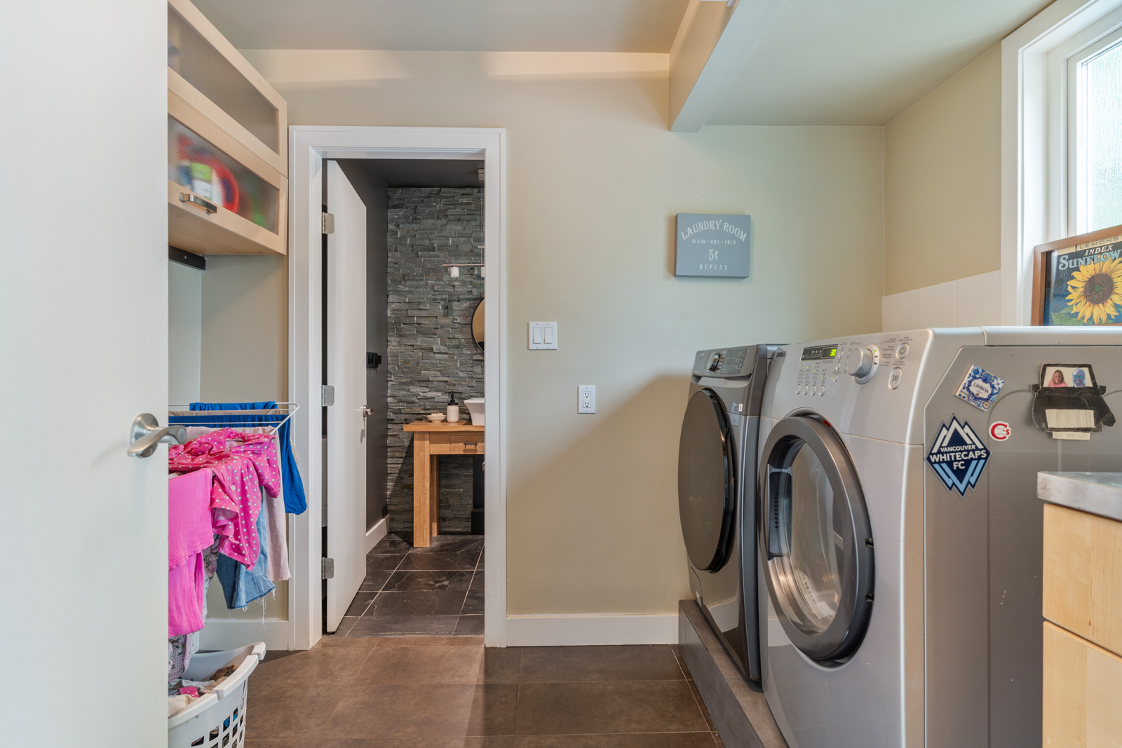 BAYRIDGE FAMILY HOME