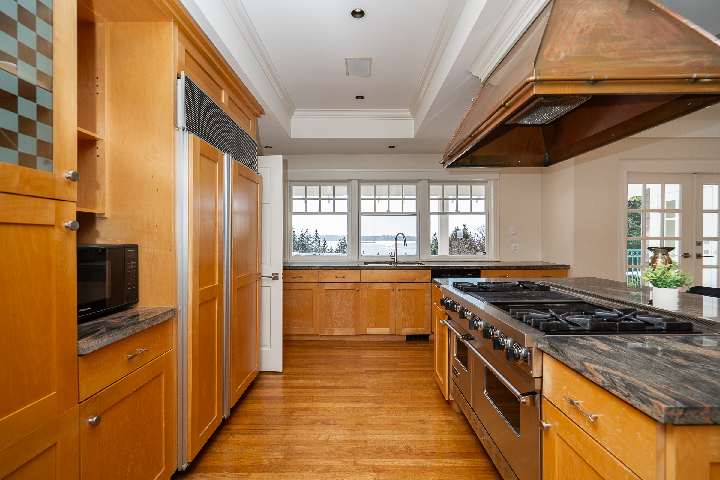ROCKRIDGE VIEWS