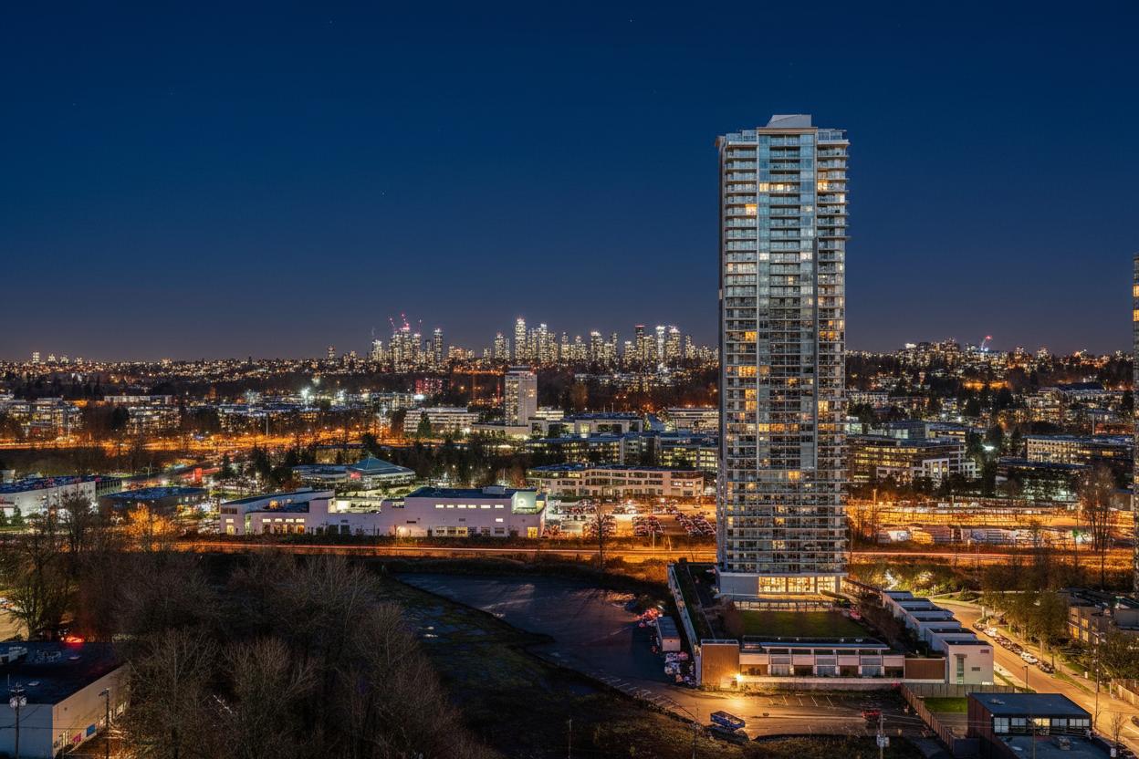 BIG BRIGHT BRENTWOOD CONDO