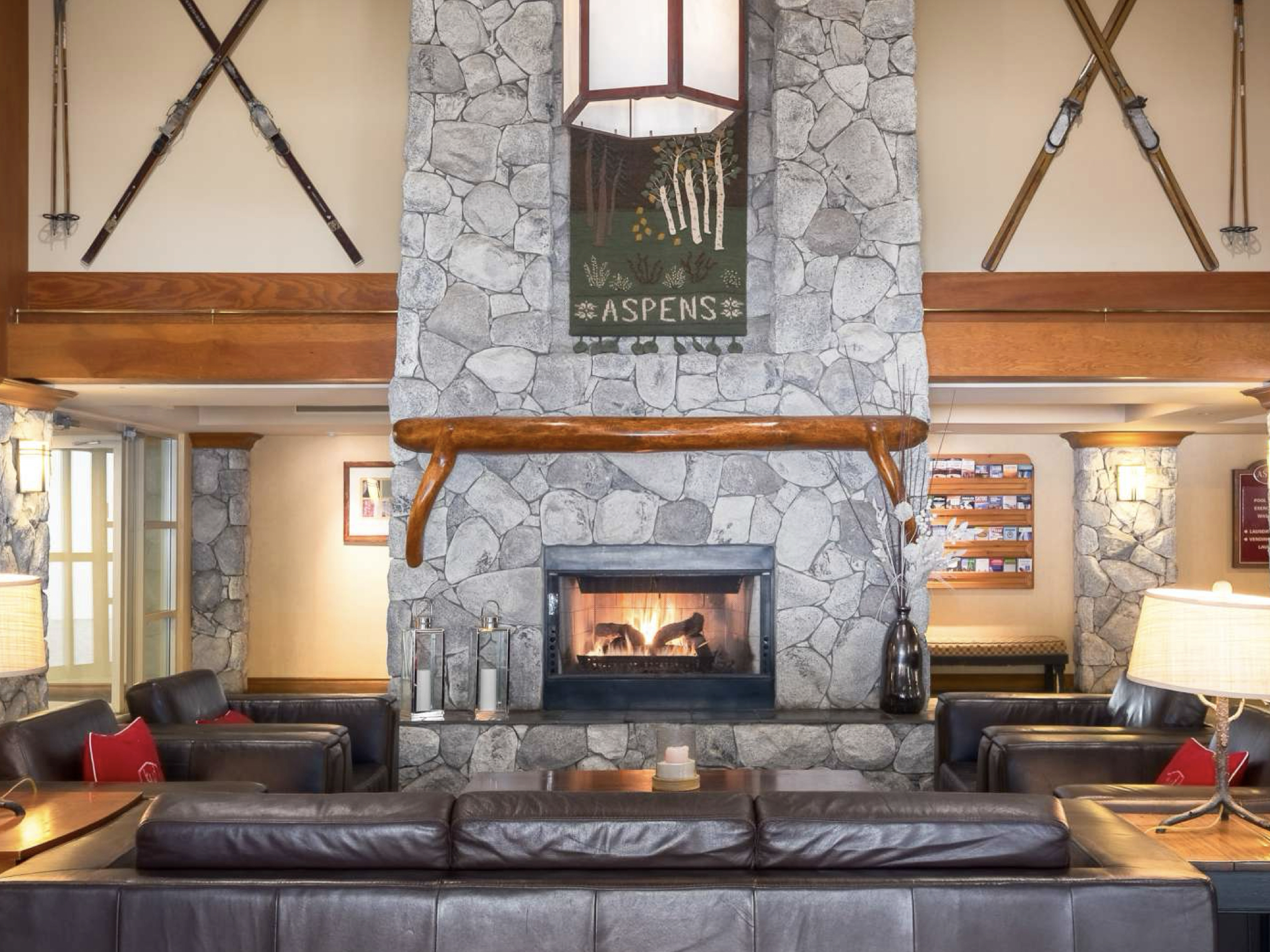 SKI IN / OUT WHISTLER CONDO