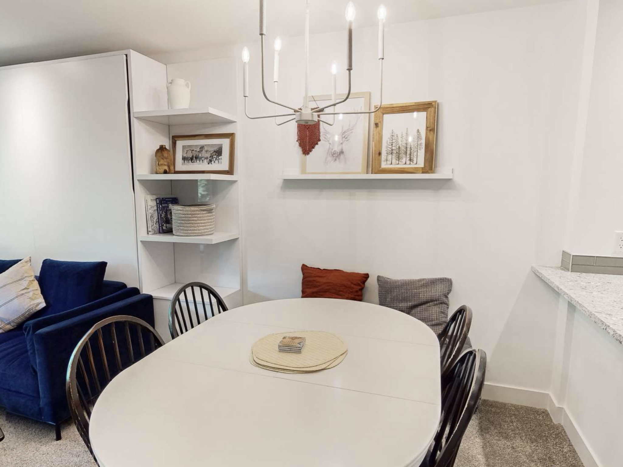 SKI IN / OUT WHISTLER CONDO